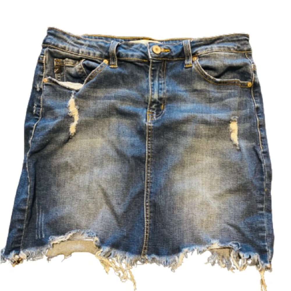 KanCan Jean Skirt Women’s Medium Distressed Stretchy Denim